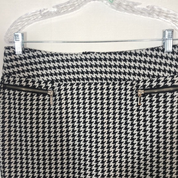 89TH & Madison black & white hounds tooth skirt 8 - Picture 3 of 6